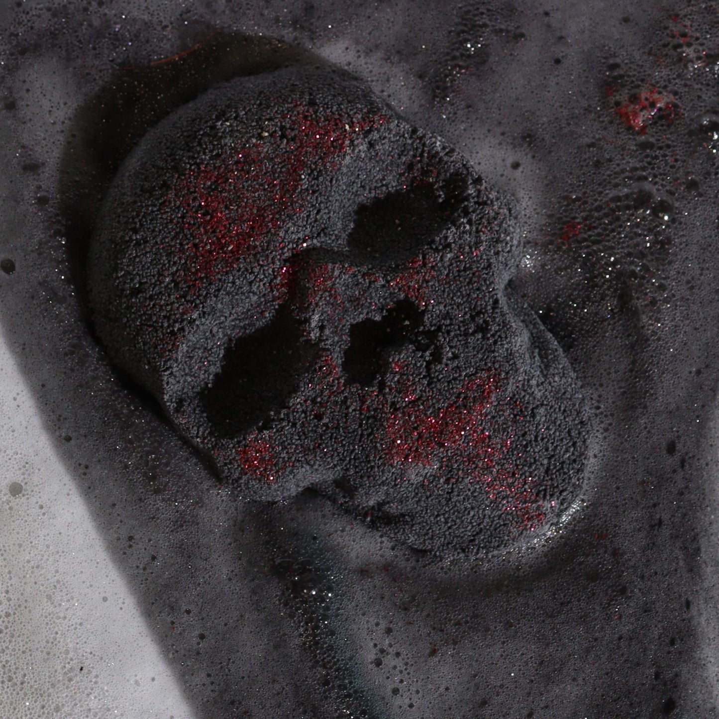 Skull Bath Bomb – Mini Halloween Fizzy (40g)