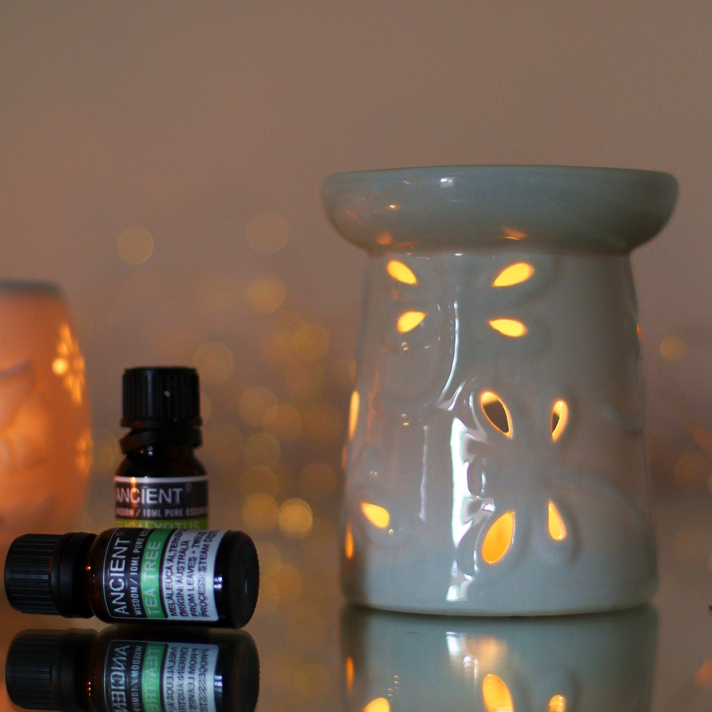 Ceramic Oil Burner — White Dragonfly Glow