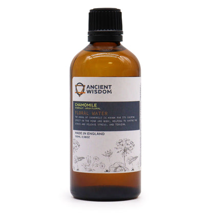 Amber bottle of chamomile hydrolat, 100 ml.